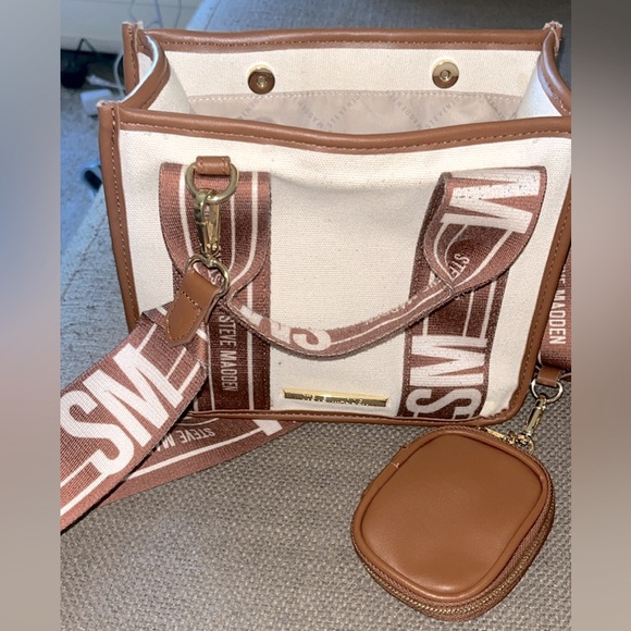 Steve Madden Canvas Tote - Picture 1 of 2